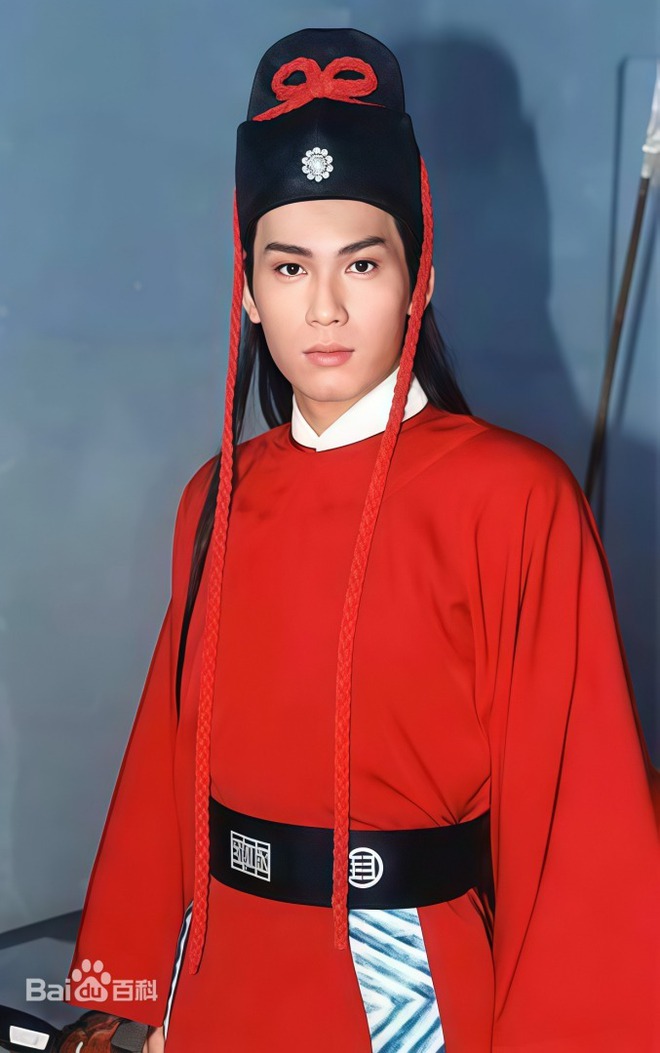 343 ngày tang tóc của showbiz: Hơn chục sao đột tử, hết tự sát, bạo bệnh lại đến tai nạn ngã lầu đầy uẩn khúc- Ảnh 23. 343 ngày tang tóc của showbiz: Hơn chục sao đột tử, hết tự sát, bạo bệnh lại đến tai nạn ngã lầu đầy uẩn khúc- Ảnh 23.