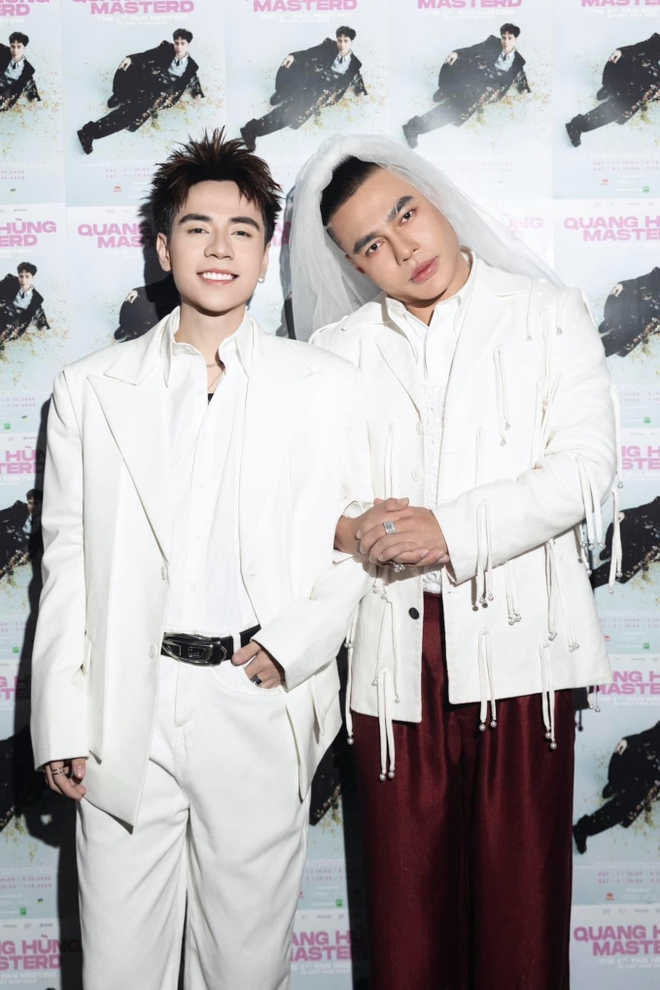 Sao nam Vbiz mở fanmeeting mời HIEUTHUHAI và hội nghệ sĩ khủng nhưng ế vé trầm trọng, phải kêu cứu- Ảnh 4. Sao nam Vbiz mở fanmeeting mời HIEUTHUHAI và hội nghệ sĩ khủng nhưng ế vé trầm trọng, phải kêu cứu- Ảnh 4.