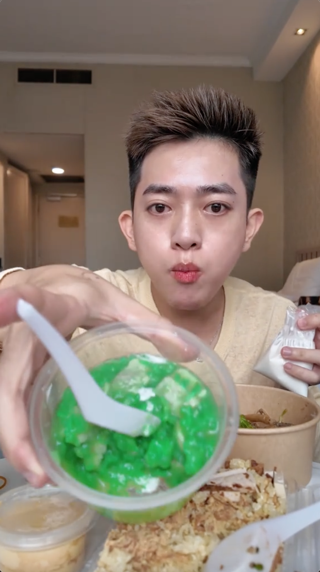 Phượng Singapore lên tiếng về drama đang lan truyền trên TikTok: "Ai chửi mắng thì tui giả điếc", khẳng định nấu ăn bằng cái tâm- Ảnh 4.