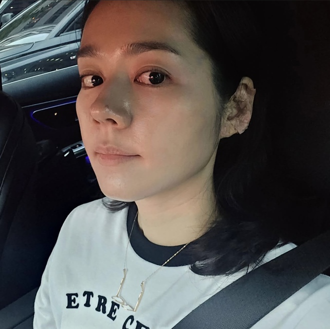 Lộ ảnh nhan sắc mộc của đệ nhất mỹ nhân Hàn Quốc khi chụp từ “góc chết”- Ảnh 10. Lộ ảnh nhan sắc mộc của đệ nhất mỹ nhân Hàn Quốc khi chụp từ “góc chết”- Ảnh 10.