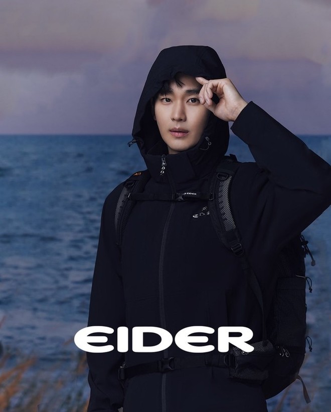 Quay như chong chóng: Prada đã "dứt tình" với Kim Soo Hyun?- Ảnh 8.