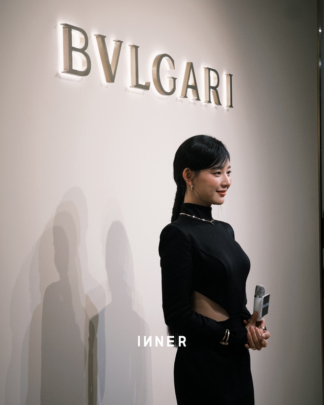 Kim Ji Won tái hiện combo viral tại event, gọi là "chiến thần visual" quá xứng đáng- Ảnh 3.