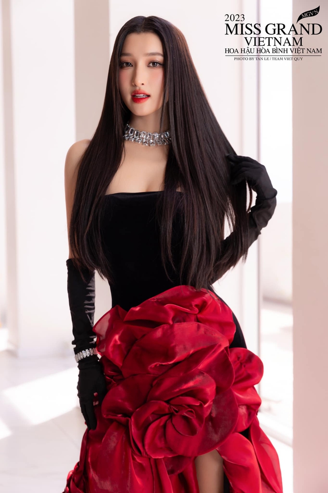 Visual xinh như "tiên tử" của Á hậu Phương Nhi trước khi lấy chồng thiếu gia- Ảnh 7. Visual xinh như "tiên tử" của Á hậu Phương Nhi trước khi lấy chồng thiếu gia- Ảnh 7.