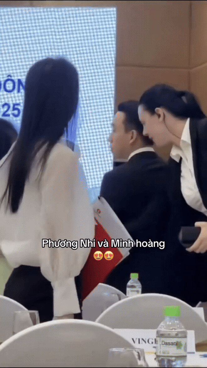 Viral khoảnh khắc Phương Nhi bên chồng thiếu gia, netizen bỗng nhớ về 1 item huyền thoại- Ảnh 1.