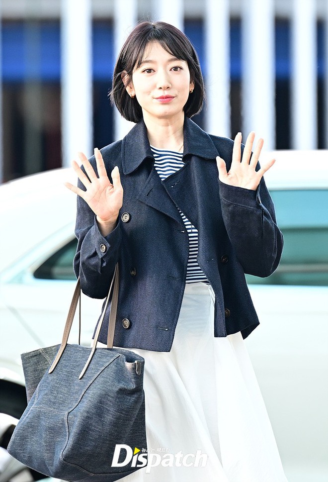 Park Shin Hye mới cắt tóc ngắn xinh ngất ngây, đoán cô mới 25 tuổi cũng không hề vô lý- Ảnh 11.