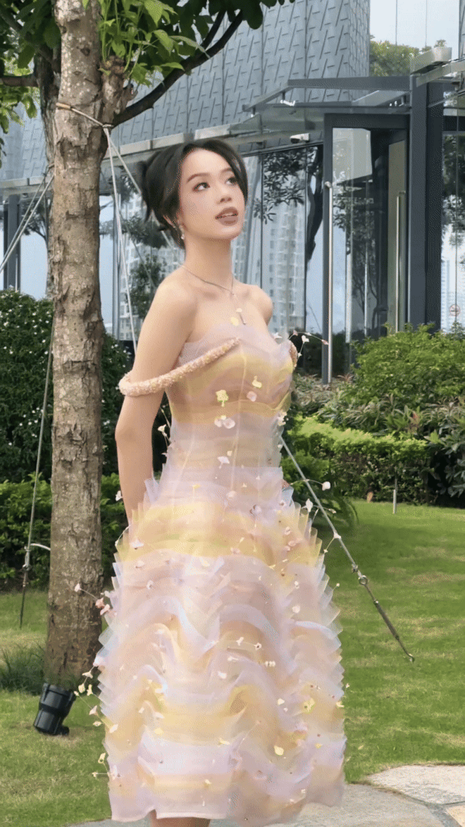 Hương Tràm bỗng thăng hạng nhan sắc, suýt thì không nhận ra!- Ảnh 5.