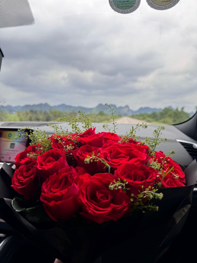 Louis Phạm "đốt cháy" mùa hè với tạo hình sexy hết nấc, lộ bằng chứng "luỵ tình" sau chia tay bạn trai Việt kiều- Ảnh 2.