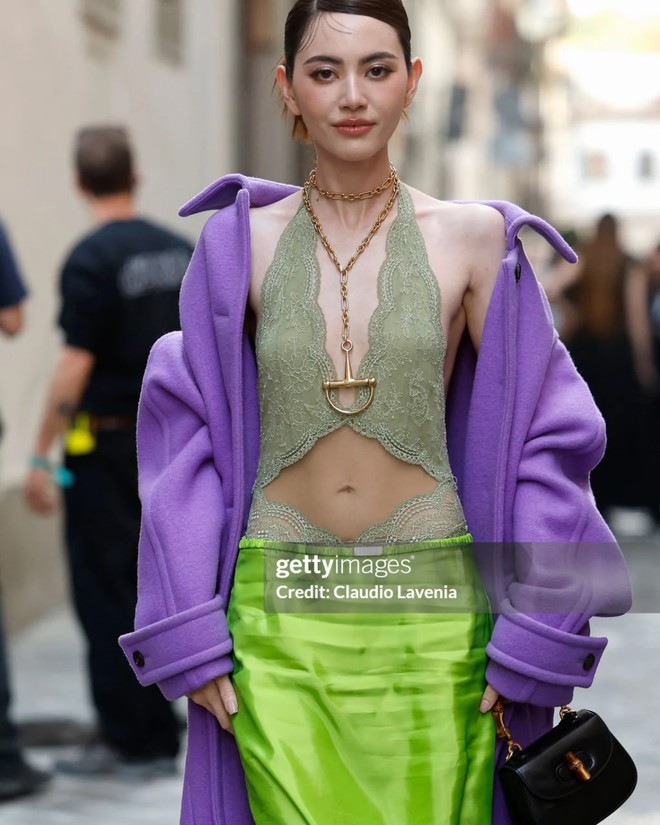 Trương Lăng Hách "đẹp hơn hoa", Mai Davika khoe lưng trần táo bạo tại show Gucci mới nhất- Ảnh 13.