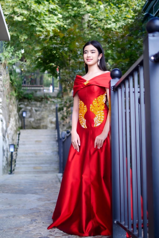 Công chúa Campuchia gây sốt với phong cách đẹp chuẩn hoàng gia: Váy công chúa phiên bản đời thực là đây!- Ảnh 10.