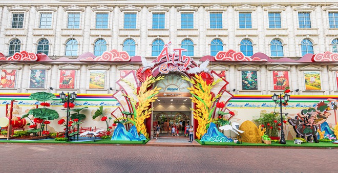 "Địa điểm vàng" xem diễu binh vừa qua hoá ra là biểu tượng một thời của TP.HCM, lưu giữ ký ức đẹp của nhiều 9X- Ảnh 8. "Địa điểm vàng" xem diễu binh vừa qua hoá ra là biểu tượng một thời của TP.HCM, lưu giữ ký ức đẹp của nhiều 9X- Ảnh 8.