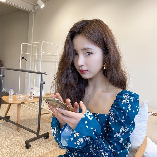 Người phụ nữ 35 tuổi khiến người ta chuyển từ ghét thành yêu nhờ tài làm bánh giỏi, nói tiếng Anh hay- Ảnh 1.