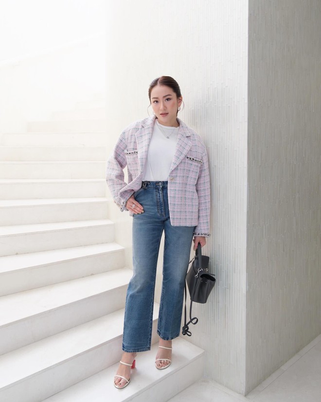 Nữ Thủ tướng trẻ nhất Thái Lan: Người sành chơi hàng hiệu thứ thiệt từ chính trường đến đời thường- Ảnh 12.