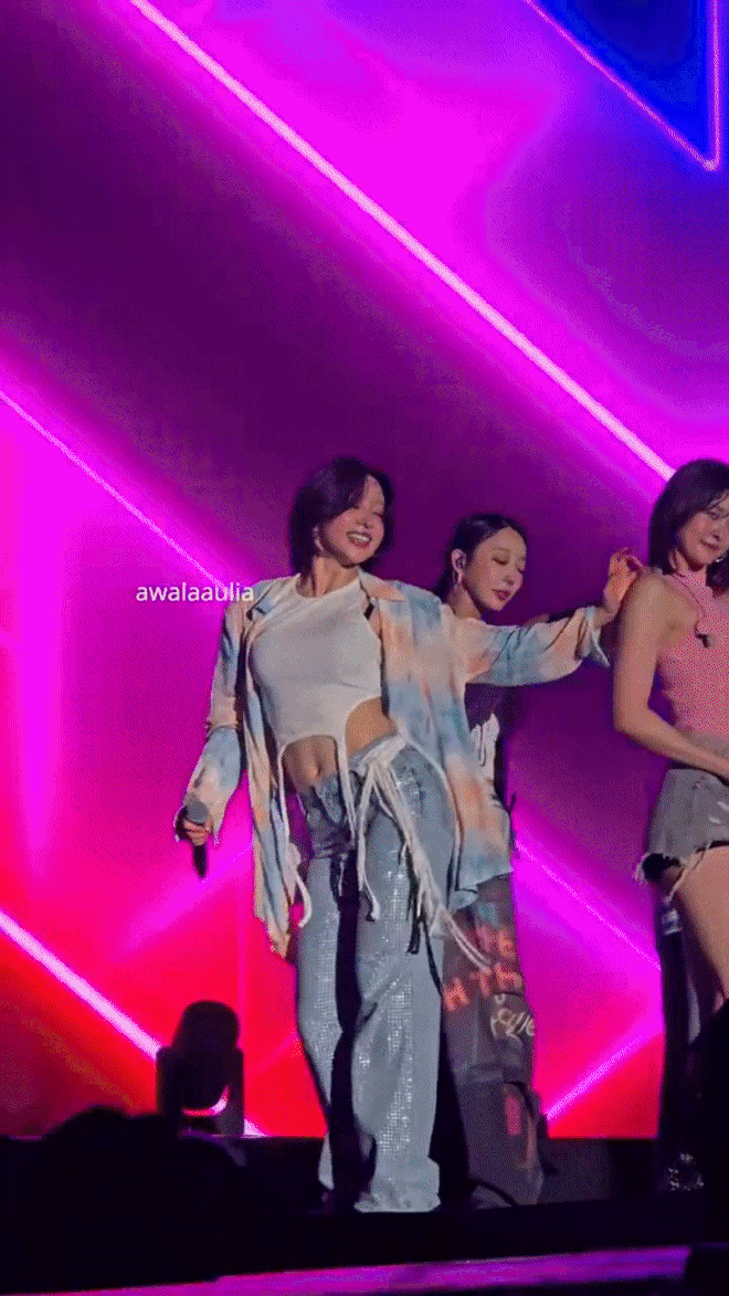 "Nữ thần fancam" từng cứu cả nhóm nhờ 1 video, nay tái xuất gây xôn xao vì visual quá khác lạ- Ảnh 1. "Nữ thần fancam" từng cứu cả nhóm nhờ 1 video, nay tái xuất gây xôn xao vì visual quá khác lạ- Ảnh 1.