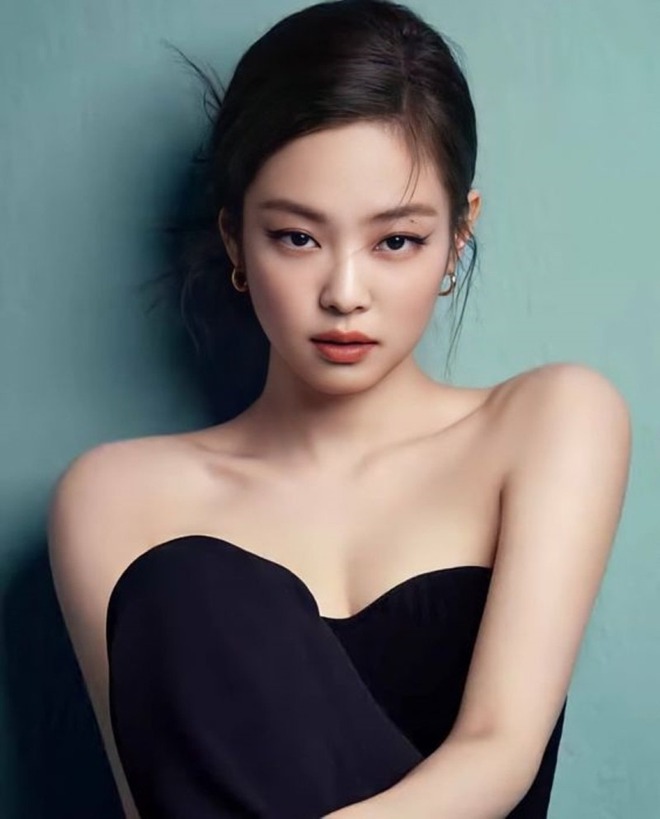 Sốc: IU bị tố "đi khách" 130 triệu/đêm, Jennie (BLACKPINK) có clip nóng với con trai người thừa kế tập đoàn BMW?- Ảnh 4.