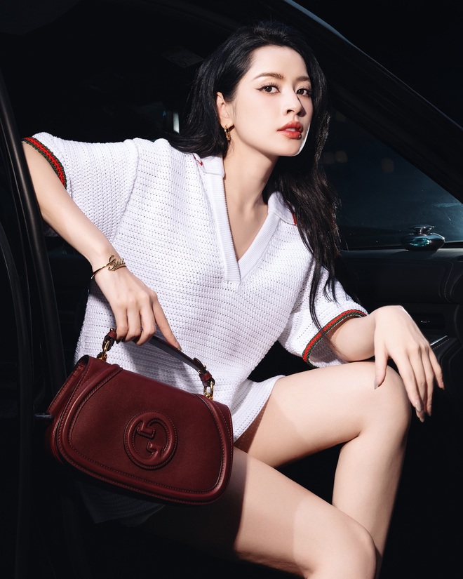 7 “bàn tay ngọc” của showbiz Việt: Số 1 đúng chuẩn tay phu nhân, muốn khổ cũng khó- Ảnh 11.