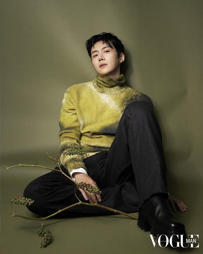 Kim Seon Ho tạo trend khắp châu Á nhưng lần đầu làm 1 việc: Đẹp trai nhưng luống cuống như nhân viên mới tan can- Ảnh 17. Kim Seon Ho tạo trend khắp châu Á nhưng lần đầu làm 1 việc: Đẹp trai nhưng luống cuống như nhân viên mới tan can- Ảnh 17.