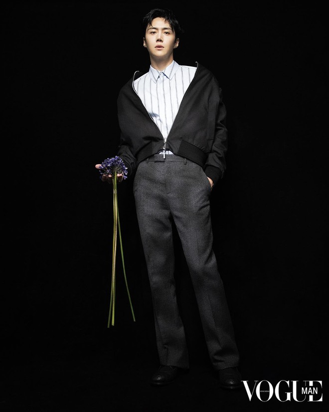 Kim Seon Ho tạo trend khắp châu Á nhưng lần đầu làm 1 việc: Đẹp trai nhưng luống cuống như nhân viên mới tan can- Ảnh 18. Kim Seon Ho tạo trend khắp châu Á nhưng lần đầu làm 1 việc: Đẹp trai nhưng luống cuống như nhân viên mới tan can- Ảnh 18.