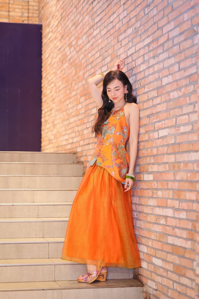 "Nóc nhà" của đạo diễn phim Thám Tử Kiên: Visual chấn động suốt 20 năm, nhìn style thì còn đỉnh nữa!- Ảnh 9. "Nóc nhà" của đạo diễn phim Thám Tử Kiên: Visual chấn động suốt 20 năm, nhìn style thì còn đỉnh nữa!- Ảnh 9.