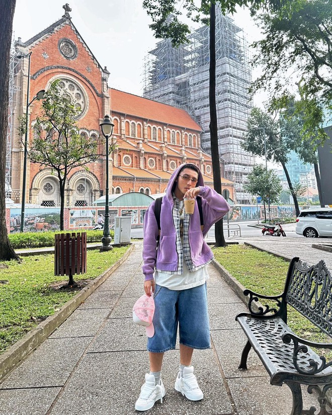 Uy tín 100%, Sơn Tùng bị “tóm” đi chợ Bến Thành mua trái cây, nhưng ảnh cam thường khác ảnh tự đăng thế này?- Ảnh 11.