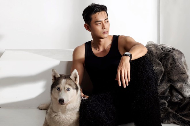 Nam chính trong phim bom tấn Việt đang khiến MXH chao đảo: Visual lẫn body đều "đỉnh nóc kịch trần"- Ảnh 3.