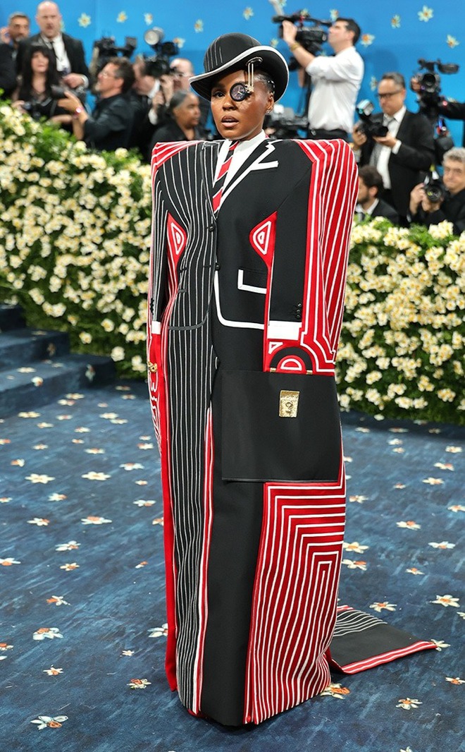Hội "chơi nổi" Met Gala 2025: Màn xách máy may vác đàn, "biến hình" 19 giây cũng không sốc bằng mặt mộc của Vera Wang- Ảnh 11.