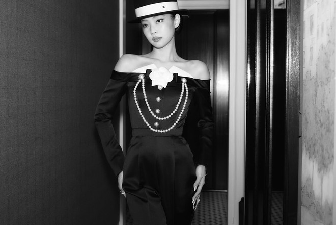 Jennie đẹp như minh tinh điện ảnh trong loạt khung hình full HD, Met Gala “lộc” quá rồi!- Ảnh 13.