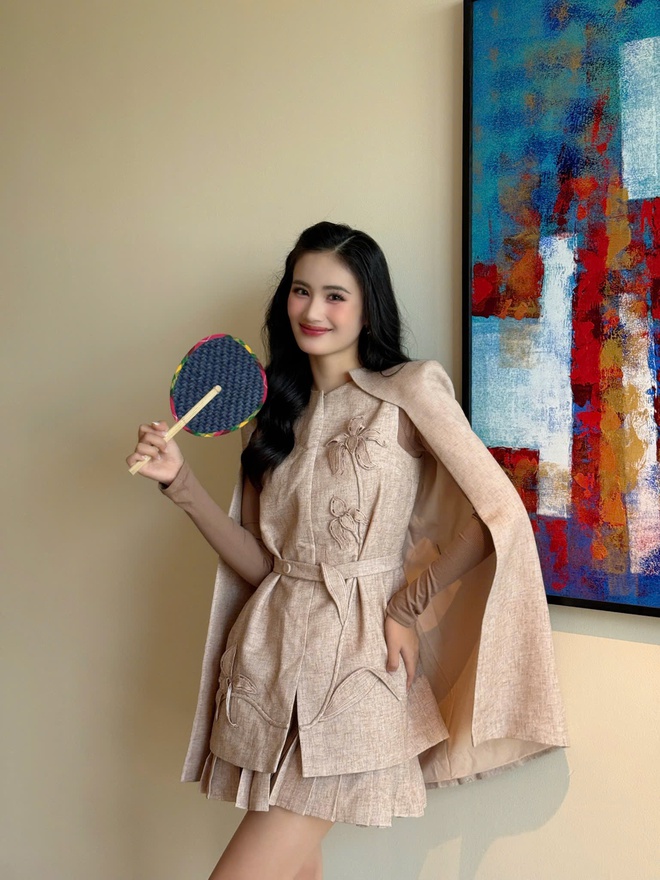 Hoa hậu Ý Nhi mặc trang phục gây "tức mắt", đọ sắc ra sao với ứng viên số 1 Miss World mà bùng tranh cãi?- Ảnh 7.