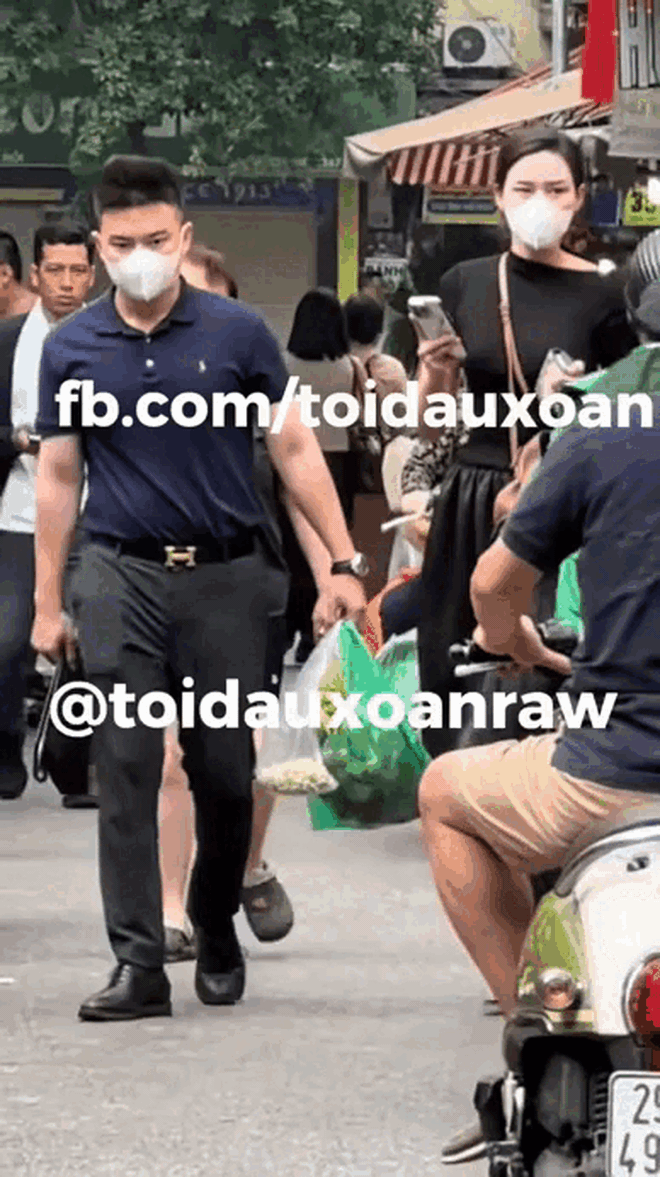 Viral khoảnh khắc Đỗ Hà đi chợ cùng bạn trai thiếu gia, netizen "bàn nhiều" về 1 thứ trên người nàng- Ảnh 3.