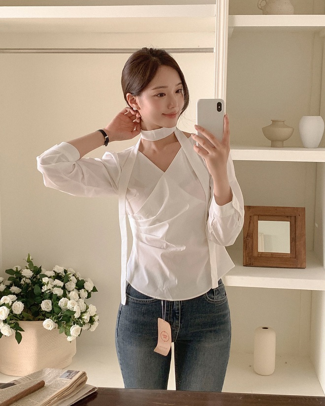 5 mẫu áo mùa hè hoàn hảo nhất để phối cùng quần jeans: Mặc đẹp mỗi ngày bỗng trở nên quá đơn giản!- Ảnh 3.