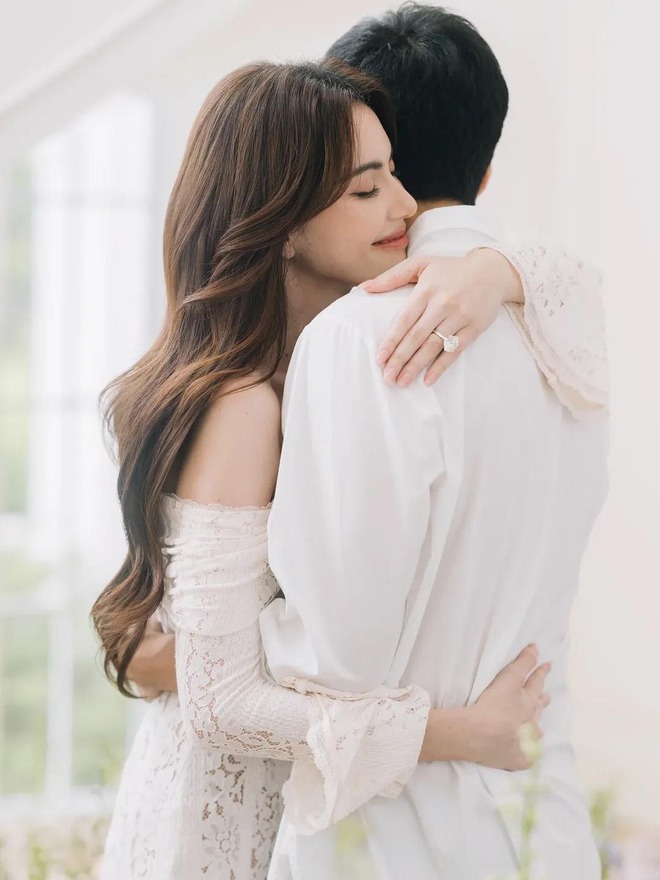 Soi địa điểm cầu hôn trị giá 138 tỷ của "ma nữ đẹp nhất Thái Lan": Đủ wow rồi!- Ảnh 2. Soi địa điểm cầu hôn trị giá 138 tỷ của "ma nữ đẹp nhất Thái Lan": Đủ wow rồi!- Ảnh 2.