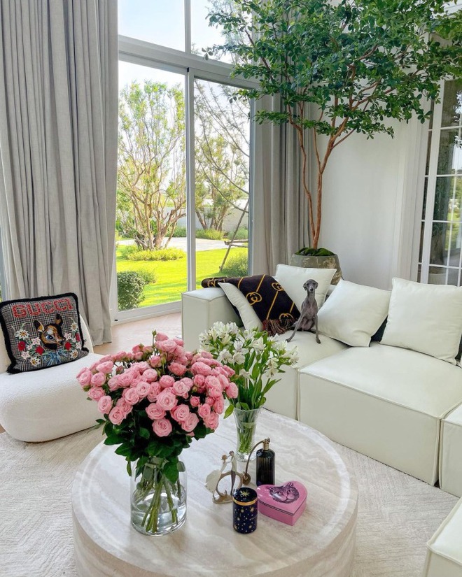 Soi địa điểm cầu hôn trị giá 138 tỷ của "ma nữ đẹp nhất Thái Lan": Đủ wow rồi!- Ảnh 11. Soi địa điểm cầu hôn trị giá 138 tỷ của "ma nữ đẹp nhất Thái Lan": Đủ wow rồi!- Ảnh 11.