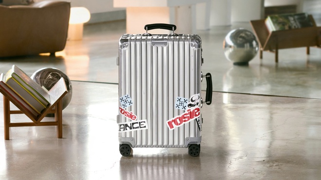 Rosé, ngài Lewis Hamilton và Châu Kiệt Luân cùng rimowa viết tiếp câu chuyện “không đứng yên”- Ảnh 5.