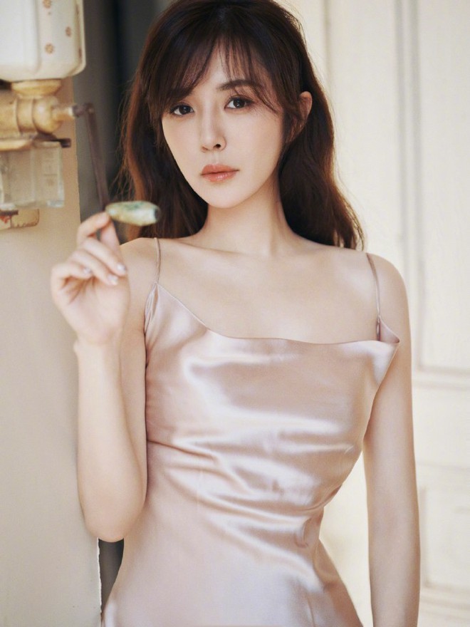 Cặp diễn viên hàng đầu chia tay sau 1 tháng đính hôn, nhà trai "muối mặt" vì ép cưới bất thành?- Ảnh 6. Cặp diễn viên hàng đầu chia tay sau 1 tháng đính hôn, nhà trai "muối mặt" vì ép cưới bất thành?- Ảnh 6.