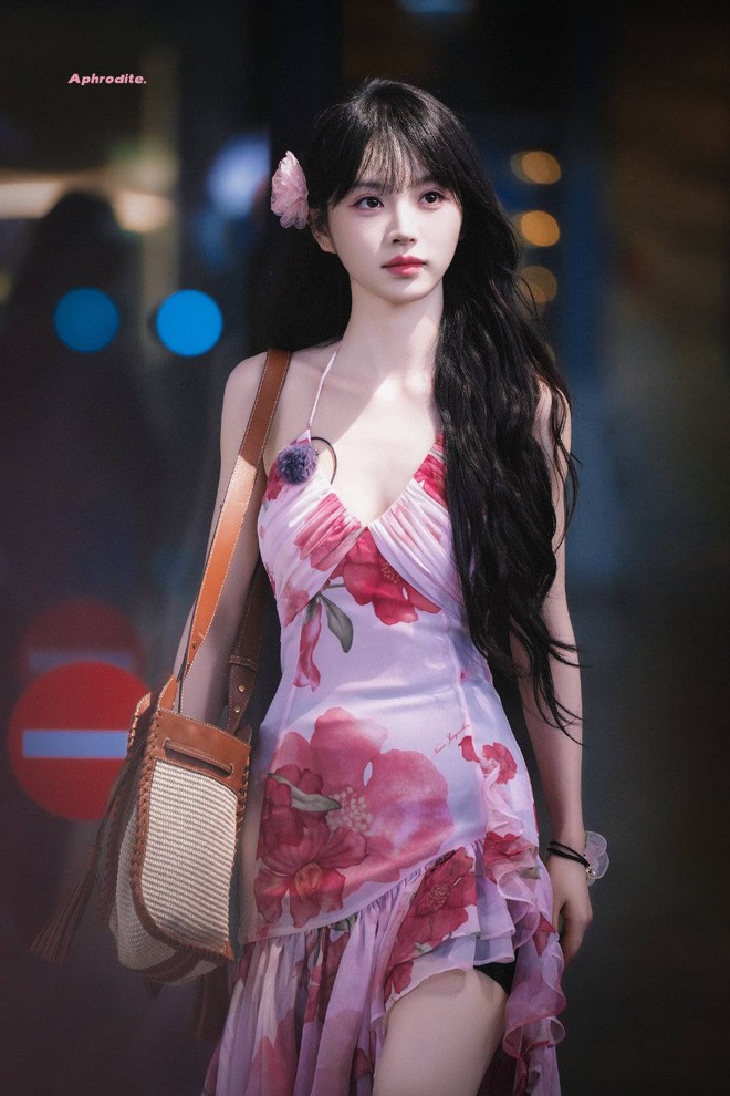 Mỹ nhân "mặt học sinh, dáng phụ huynh" gợi cảm nhất Cbiz: Visual chưa từng xuống phong độ, style đỉnh miễn bàn!- Ảnh 6.