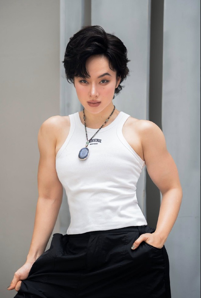 17 giây gây sốc của mỹ nhân đô con Angela Phương Trinh, đáp trả dân mạng về ngoại hình mới gây chú ý- Ảnh 2. 17 giây gây sốc của mỹ nhân đô con Angela Phương Trinh, đáp trả dân mạng về ngoại hình mới gây chú ý- Ảnh 2.