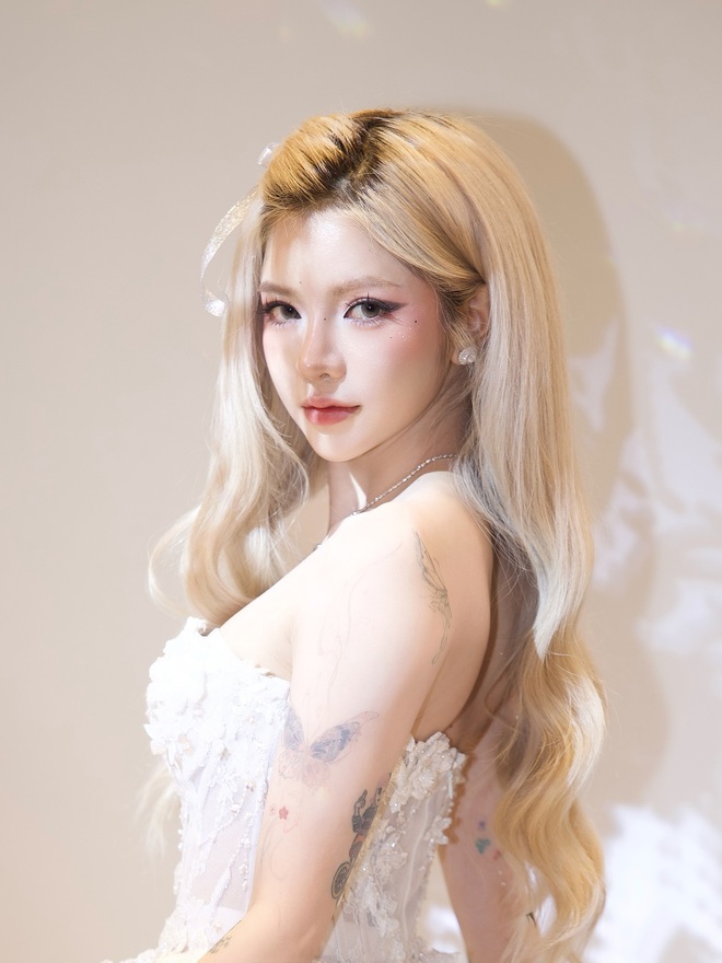 Không nhận ra “Lisa Việt Nam” sau hàng loạt chỉnh sửa- Ảnh 10. Không nhận ra “Lisa Việt Nam” sau hàng loạt chỉnh sửa- Ảnh 10.