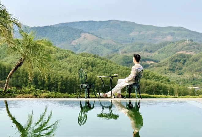 Biệt thự nghỉ dưỡng của nam diễn viên "giờ vàng VTV": Hoa giăng lối, view núi thơ mộng như resort 5 sao- Ảnh 15. Biệt thự nghỉ dưỡng của nam diễn viên "giờ vàng VTV": Hoa giăng lối, view núi thơ mộng như resort 5 sao- Ảnh 15.