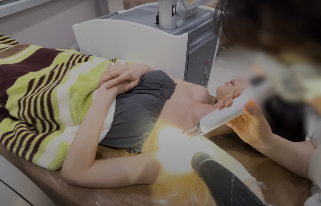 Mỹ nhân đẹp nhất thế giới đau đớn xoá sạch quá khứ "bad girl", chừa lại 1 ấn tích ý nghĩa vì người này- Ảnh 12.