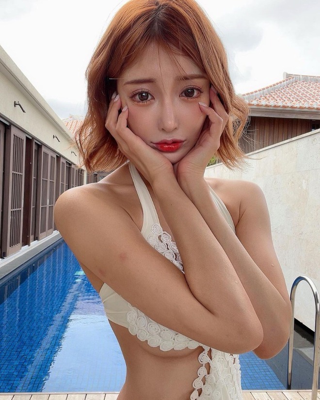 Vụ nữ diễn viên phim 18+ bị điều tra: Thêm nam ca sĩ 9X bị khui "vui vẻ" tại Singapore- Ảnh 6.