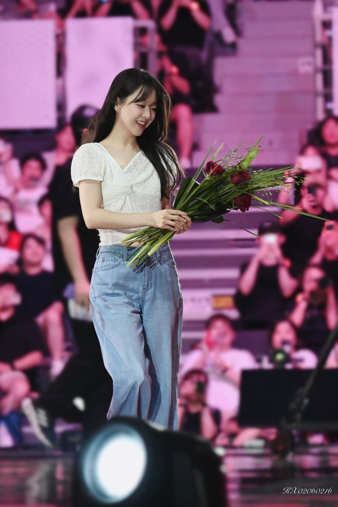 Park Bo Young U40 rồi, nhưng nhìn style của cô thì cả thế giới lầm tưởng chỉ mới 20+- Ảnh 24.