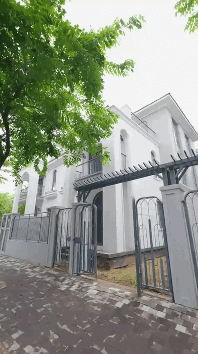 Cặp đôi 290 triệu like khoe biệt thự 180m², chưa decor gì vẫn hút hơn 3 triệu người xem- Ảnh 4.