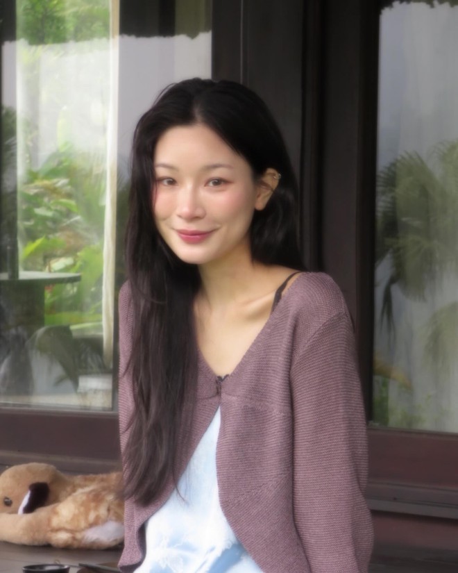 Phát hiện Hà Thi unfollow Thạch Trang, hội gái xinh nổi tiếng bị đồn "có biến": Chuyện gì đang xảy ra?- Ảnh 13.