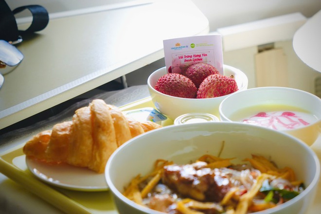 Vải trứng Hưng Yên được mang bán trên trời!- Ảnh 4.