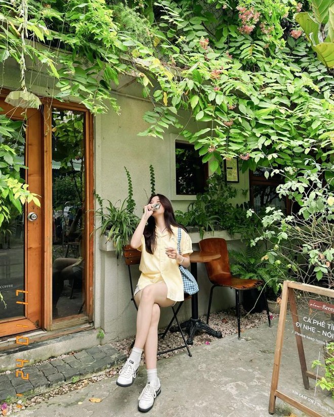 6 món đồ phải có trong tủ đồ hè, năm nào cũng mua và không bao giờ chán- Ảnh 8. 6 món đồ phải có trong tủ đồ hè, năm nào cũng mua và không bao giờ chán- Ảnh 8.