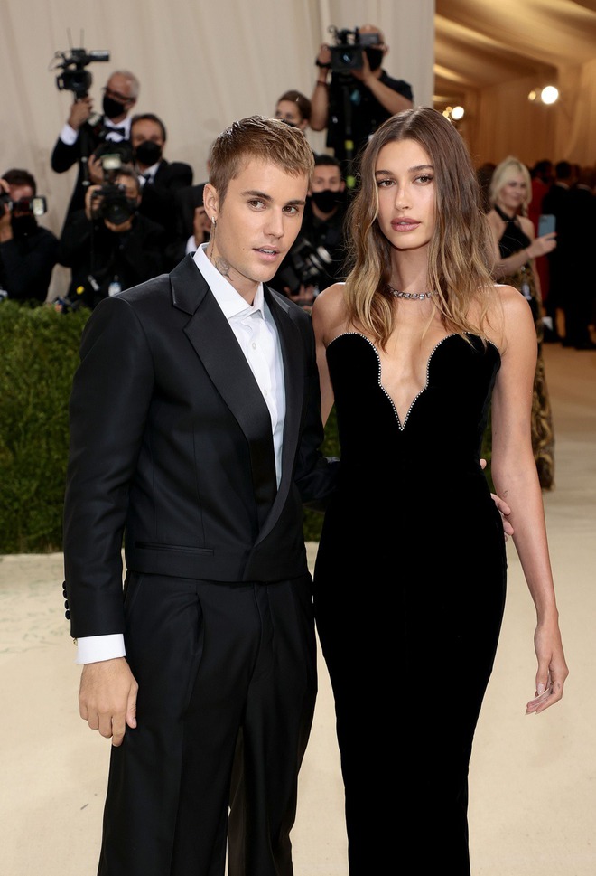 Làm lành chưa bao lâu, Selena Gomez và vợ Justin Bieber lại quay ngoắt lộ dấu hiệu "khó ở"- Ảnh 4.
