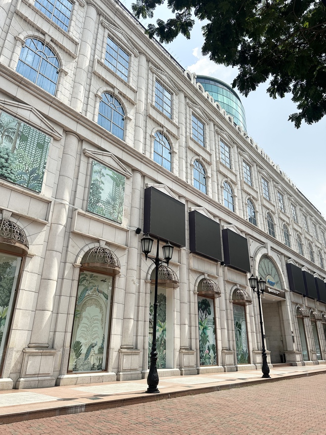 Cận cảnh Starbucks Reserve tại "địa điểm vàng" TP.HCM sắp khai trương, cách vị trí cũ Hàn Thuyên chỉ vài bước chân- Ảnh 4.