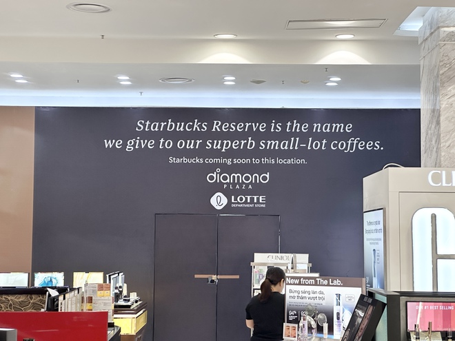 Cận cảnh Starbucks Reserve tại "địa điểm vàng" TP.HCM sắp khai trương, cách vị trí cũ Hàn Thuyên chỉ vài bước chân- Ảnh 7.
