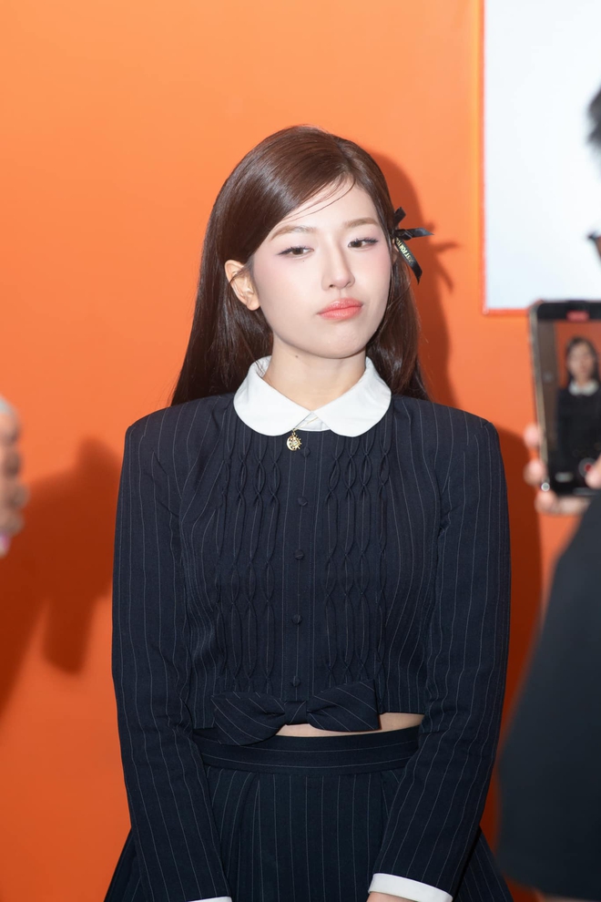 Mỹ nữ "Red Flag" hot rần rần YouTube đang được ví như Suzy là ai?- Ảnh 8. Mỹ nữ "Red Flag" hot rần rần YouTube đang được ví như Suzy là ai?- Ảnh 8.