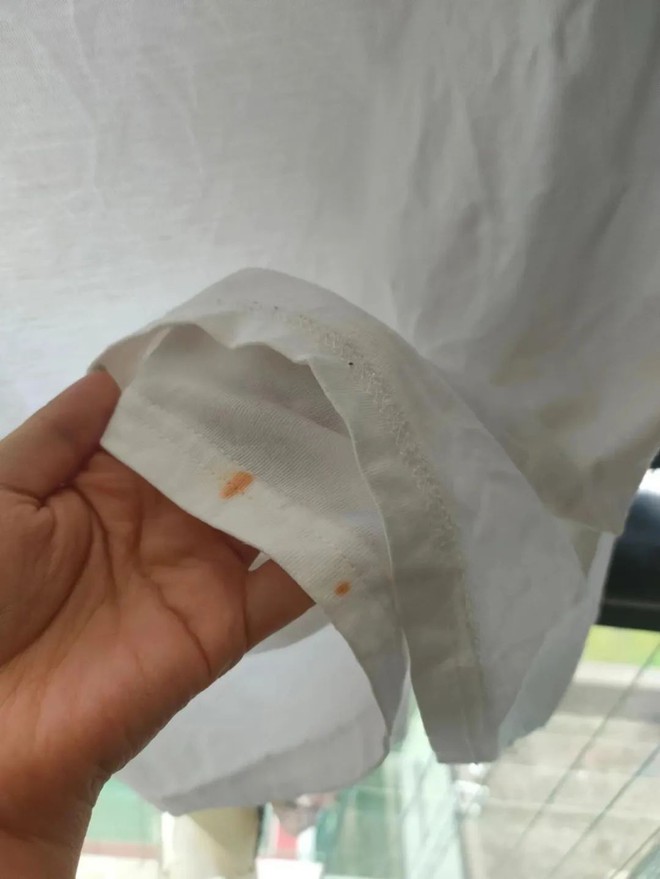 7 lỗi sai khi dùng máy giặt: Càng giặt quần áo càng bẩn, bốc mùi hôi- Ảnh 2.