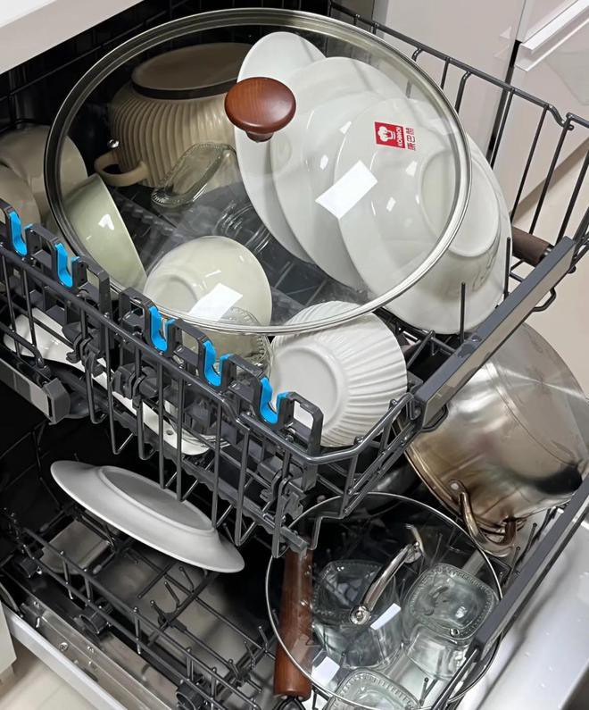 Sau khi sống ở nhà mới được 1 năm, tôi nhận ra 4 thứ này đúng là "đỉnh nóc, kịch trần"- Ảnh 1. Sau khi sống ở nhà mới được 1 năm, tôi nhận ra 4 thứ này đúng là "đỉnh nóc, kịch trần"- Ảnh 1.